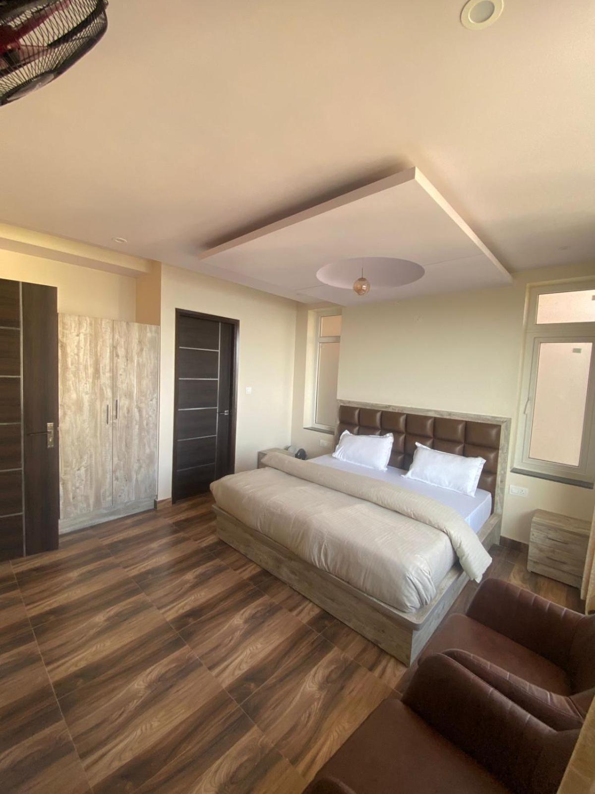 Hotel Harmony Heights Shimla Exterior foto
